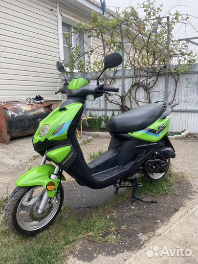 Скутер Рейсер 50 куб