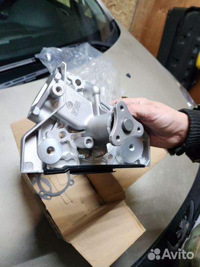 Помпа kia spectra