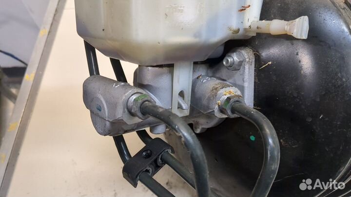 Цилиндр тормозной главный Land Rover Discovery 4, 2009