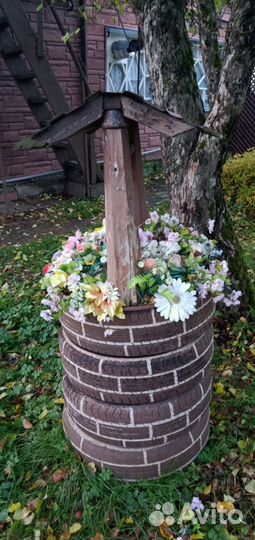 Подставка декор для цветов колодец для сада