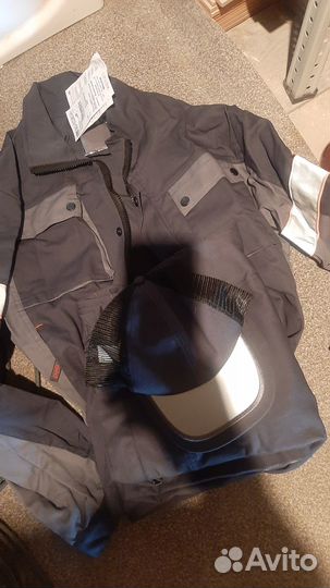 Рабочий костюм