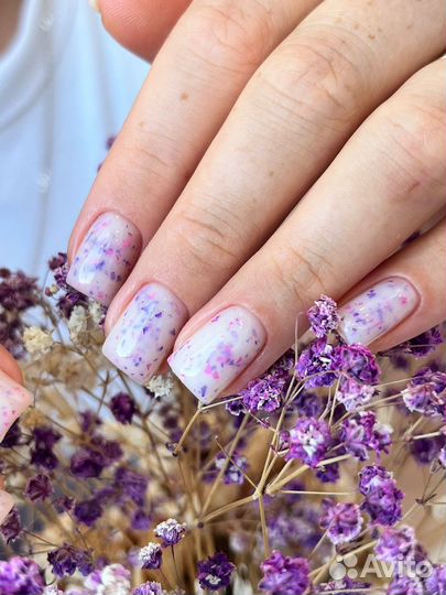 Маникюр и педикюр