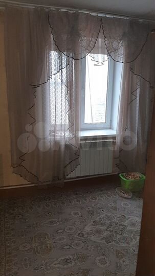 Доля в 4-к. квартире, 72,4 м², 10/10 эт.