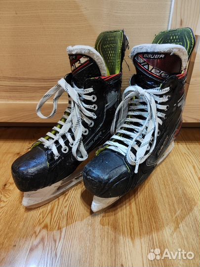 Продаю хоккейные коньки bauer vapor x2.9