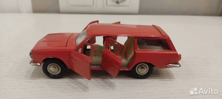 Модель автомобиля 1- 43 СССР Волга