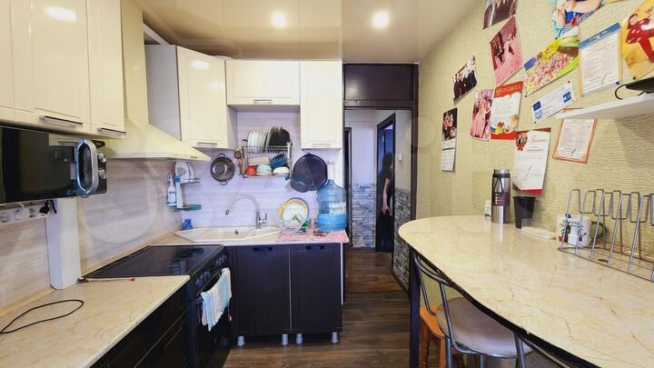 3-к. квартира, 68 м², 10/11 эт.