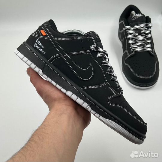 Уникальные Nike SB Dunk Low Venom кроссовки