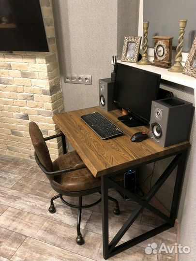 Компьютерный стол в стиле loft на заказ