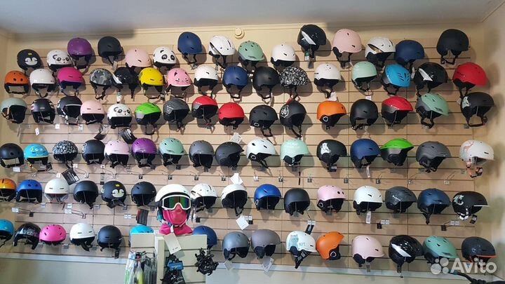 Горнолыжный шлем новый