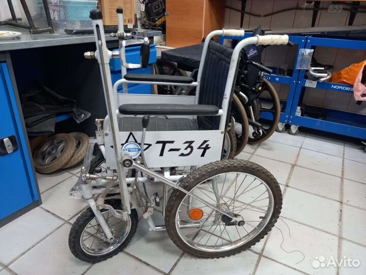 Инвалидная коляска