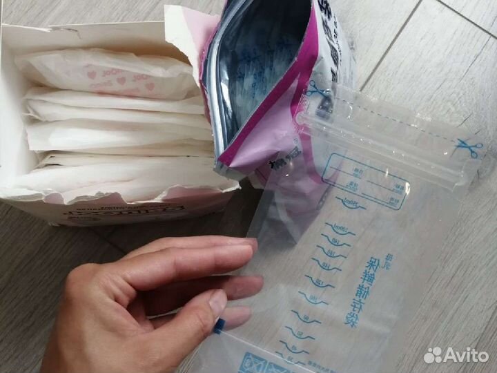 Прокладки для груди и пакеты для заморозки молока