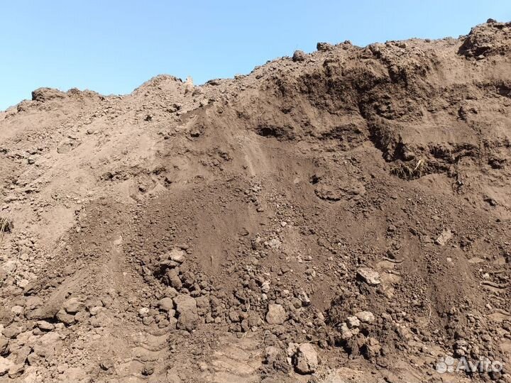 Погрузка плодородного грунта