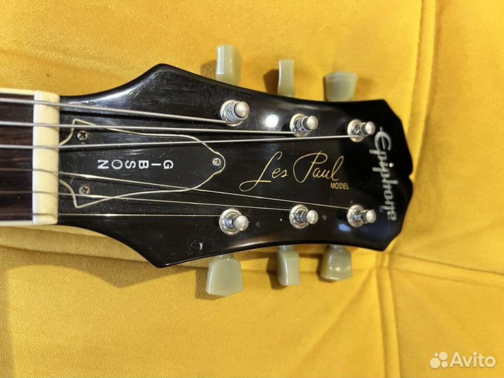 Электрогитара Epiphone Les Paul