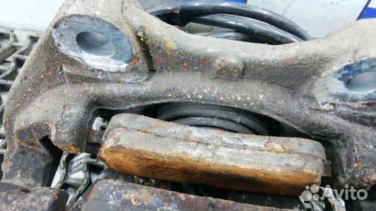 Суппорт тормозной задний правый mercedes benz S-cl