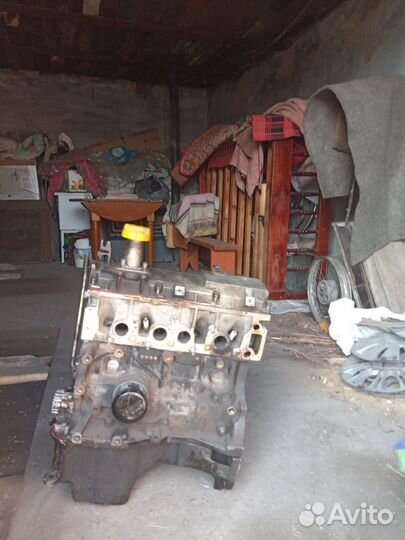 Двигатель renault logan 1 4 стукнул гбц отл