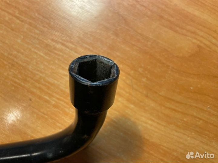 Срывной ключ Opel Astra H L48 Z16XER 2012