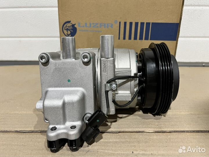 Компрессор кондиционера на Hyundai Accent 2