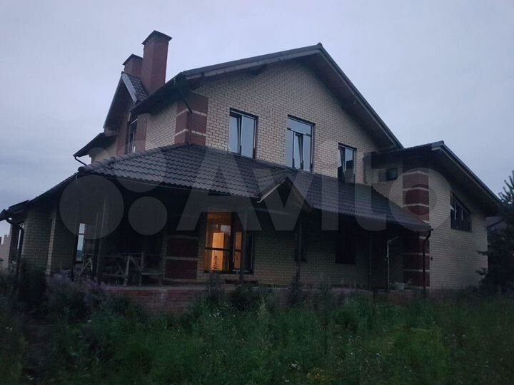 Дом 392 м² на участке 30 сот.