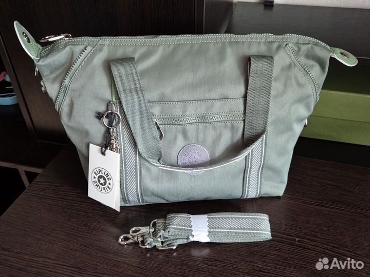 Сумка kipling новая