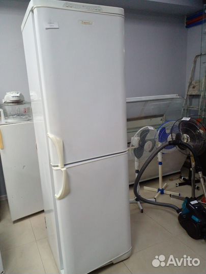 Холодильник бирюса