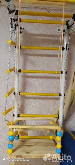 Деревянная детская качель