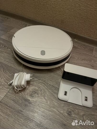 Xiaomi Mi Robot Vacuum-Mop Essential