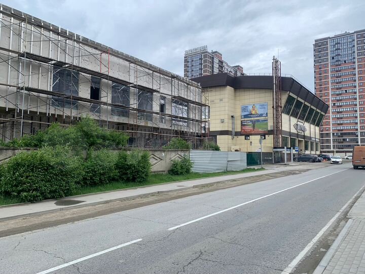 Сдам, псн/торговые, Южный,1 и 2этаж, 120-1200 м²