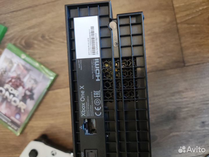 Xbox one X 1000gb