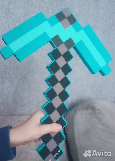 Кирка алмазная Майнкрафт