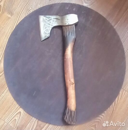 Топор ручной работы