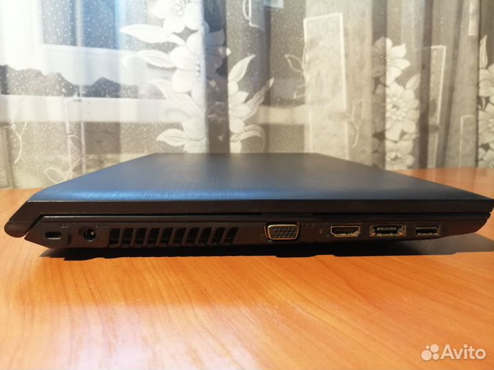 Lenovo B570E Core i5-2450M /4Gb/500гб /GeForce410M