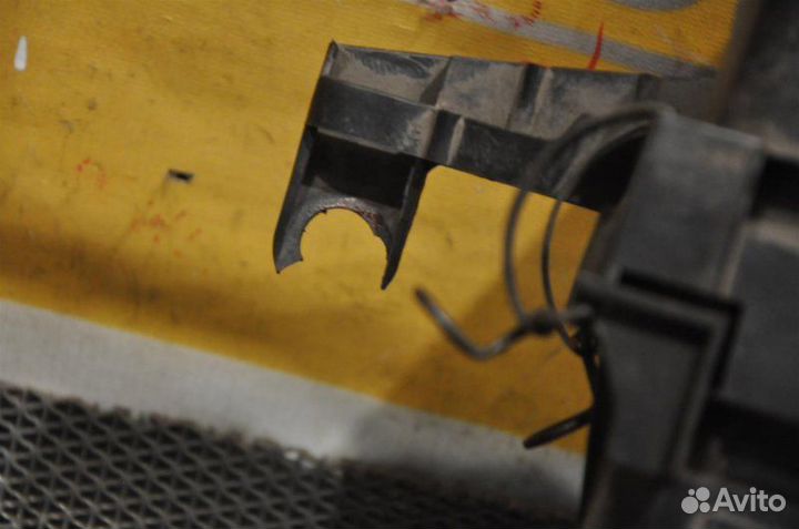 Корпус воздушного фильтра Toyota Rav4 ACA21 1AZ-FE