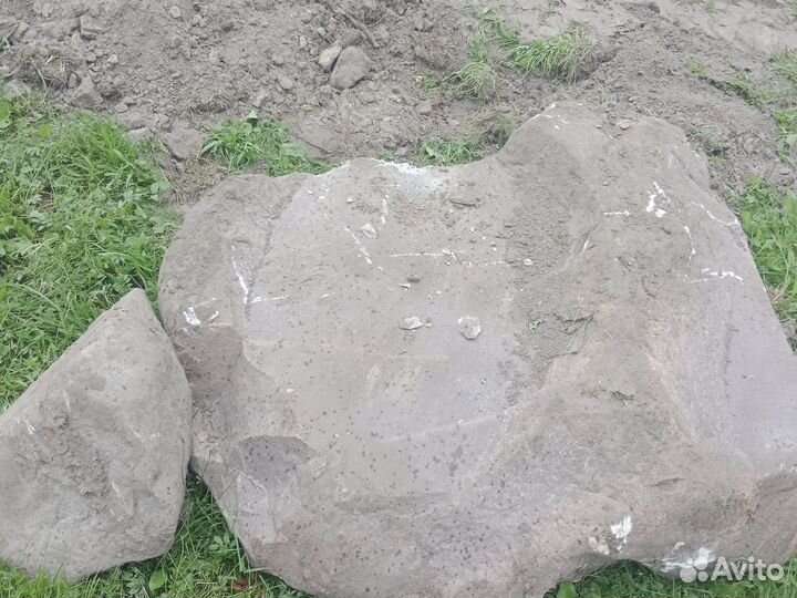 Природный камень