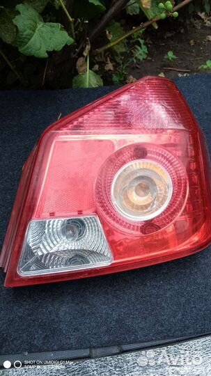 Задняя правая фара на Geely MK Cross
