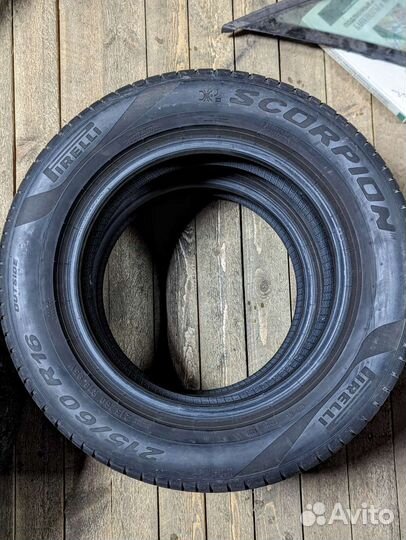 Pirelli Scorpion 215/60 R16