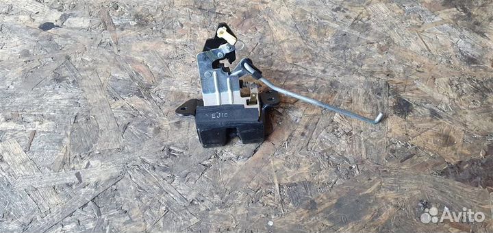 Замок багажника Hyundai i20 2008-2014