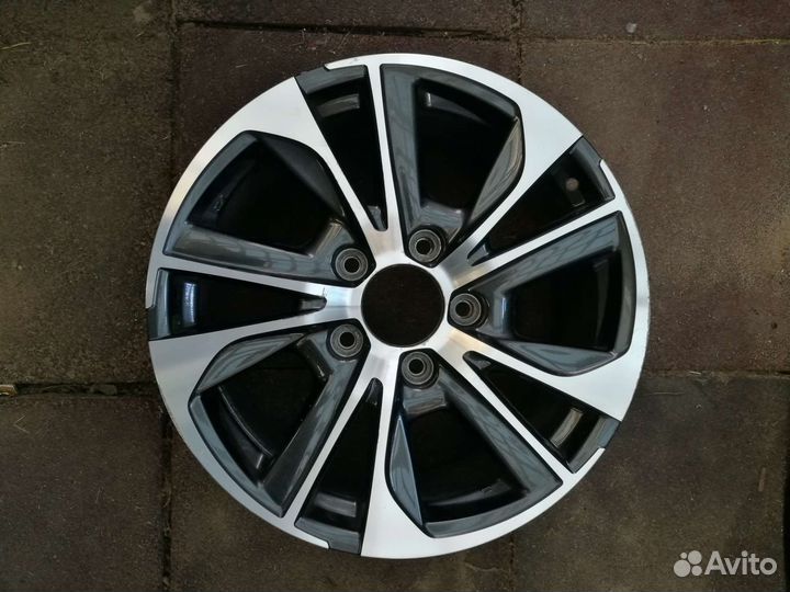 Диск R 20 Toyota Land Cruiser 200. 1 штука