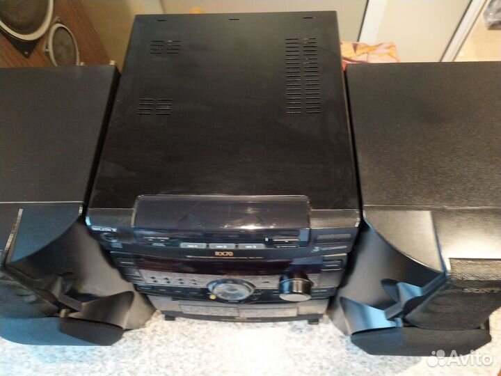 Музыкальный центр Sony RX70