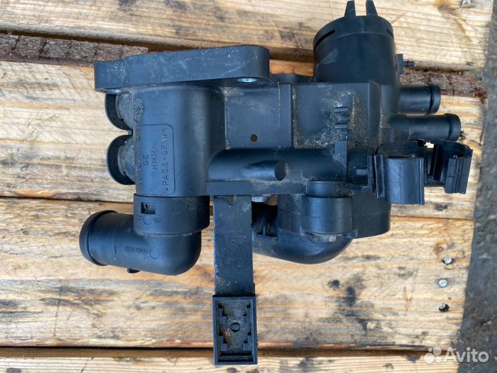 Корпус термостата Volkswagen Polo 1.4 BBY