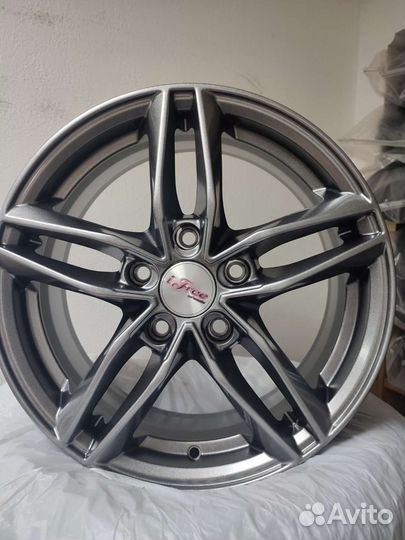 Диск литой iFreeMoskva 6,5х16 5х114,3 ет45 dia67,1