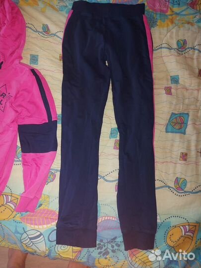 Костюм спортивный