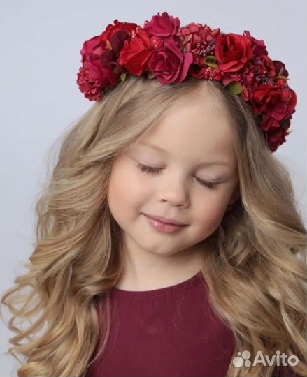 Ободок для волос с цветами
