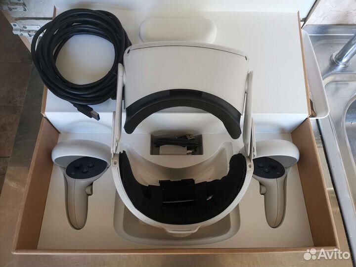 VR шлем Oculus quest 2