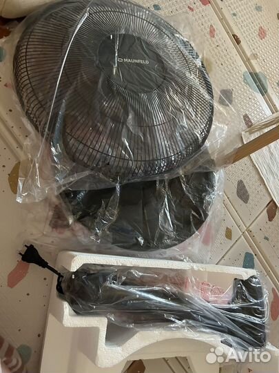 Наполтный вентилятор maunfeld MSF-407BR