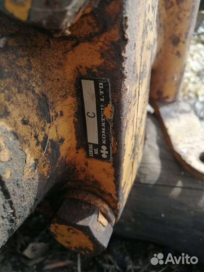 Гидроцилиндр отвала Komatsu