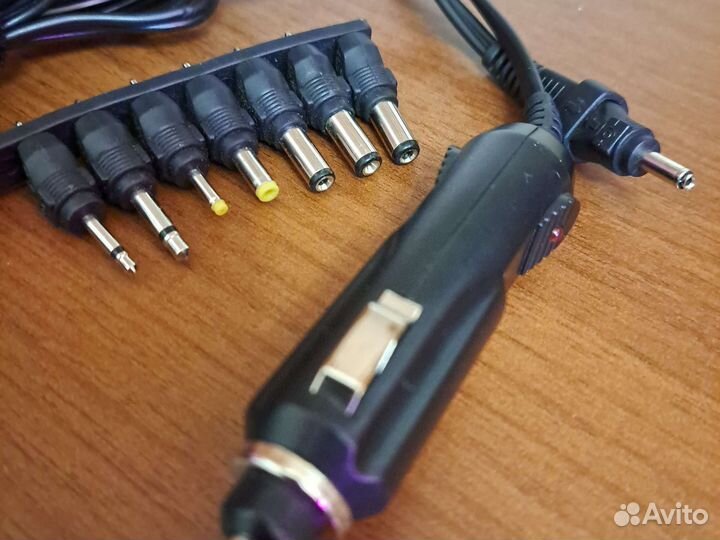 Адаптер автомобильный блок питания robiton 1500мА