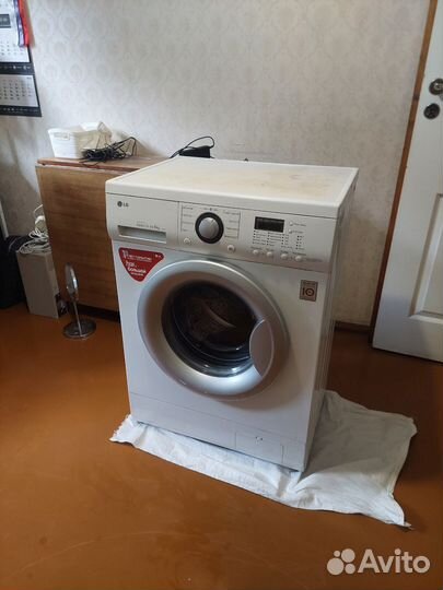 Стиральная машинка LG 6 кг узкая