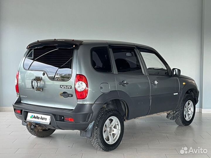 Chevrolet Niva 1.7 МТ, 2011, 157 000 км