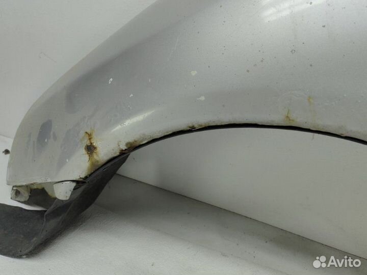 Крыло переднее левое Mitsubishi Carisma DA1A 4G92