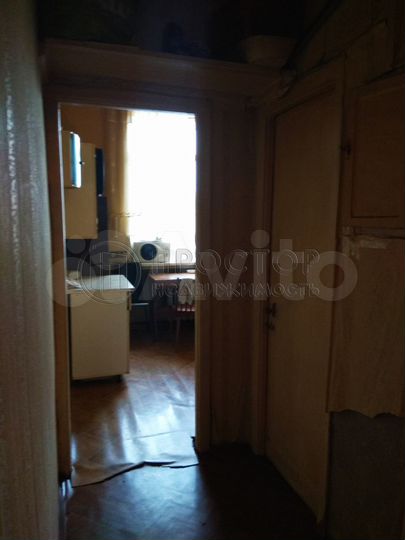 Комната 24,6 м² в 4-к., 3/8 эт.